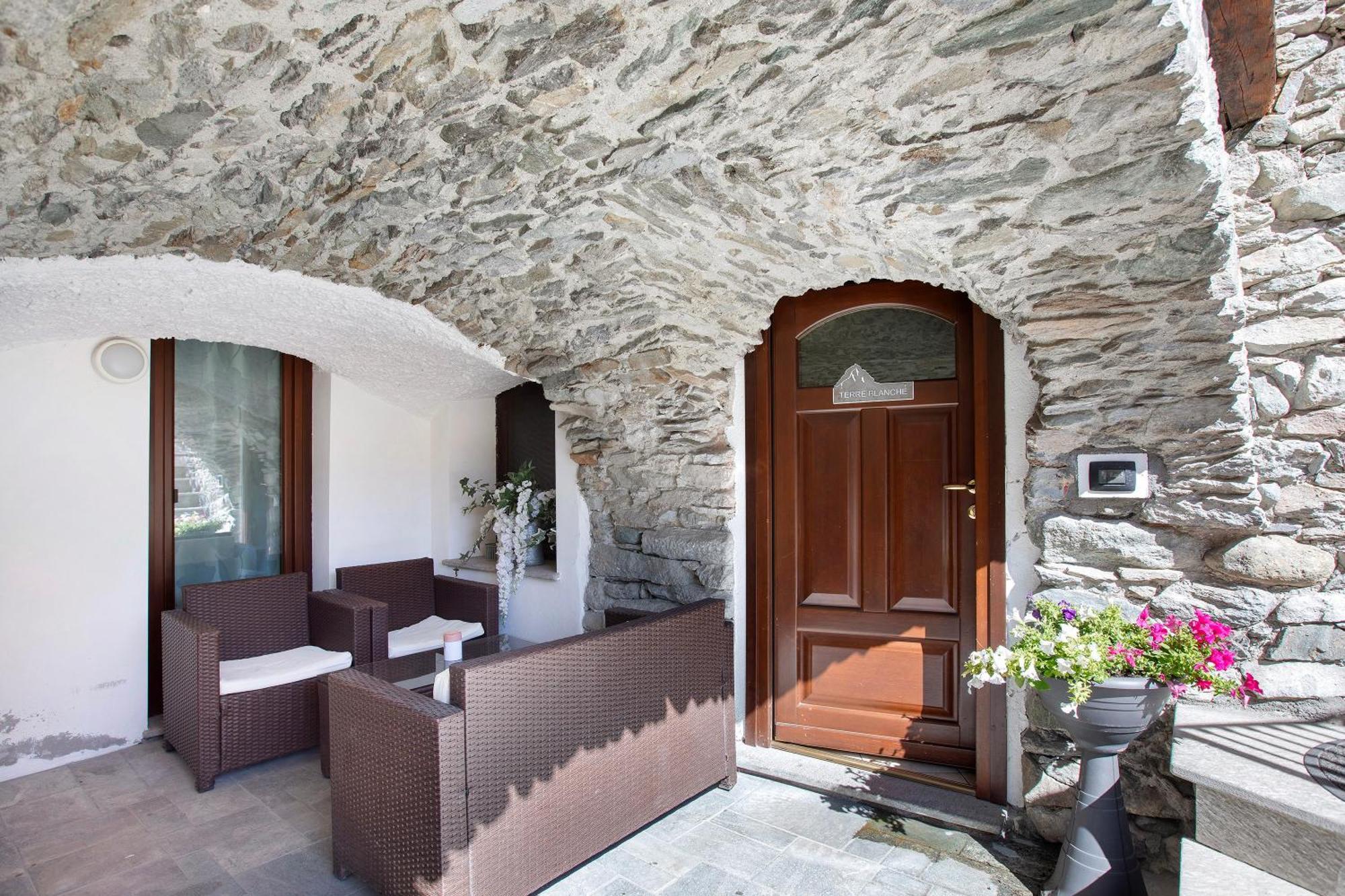 Maison Bebe Terre Blanche Aosta Kültér fotó